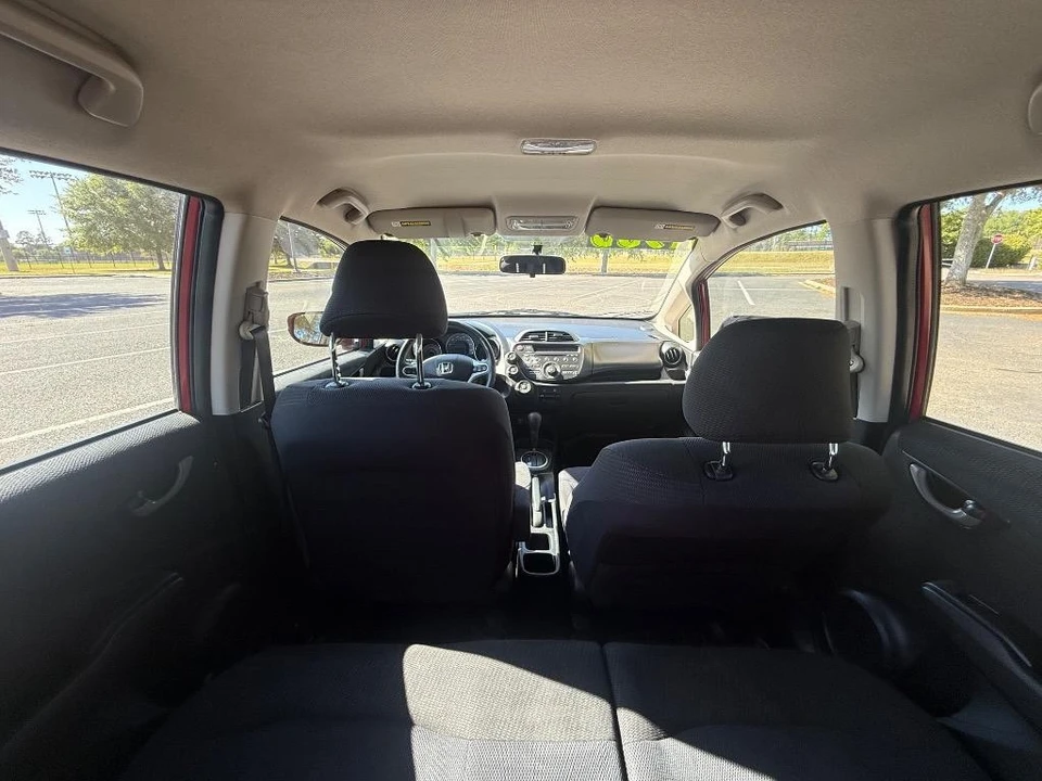 2013 Honda Fit - Image 12 of 21
