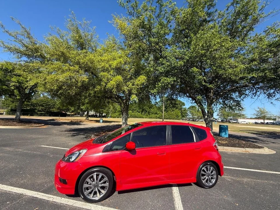 2013 Honda Fit - Image 2 of 21