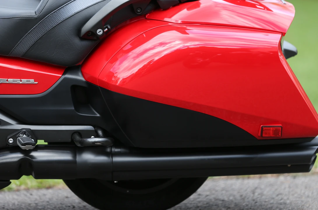 2013 Honda Gold Wing - Image 25 of 31