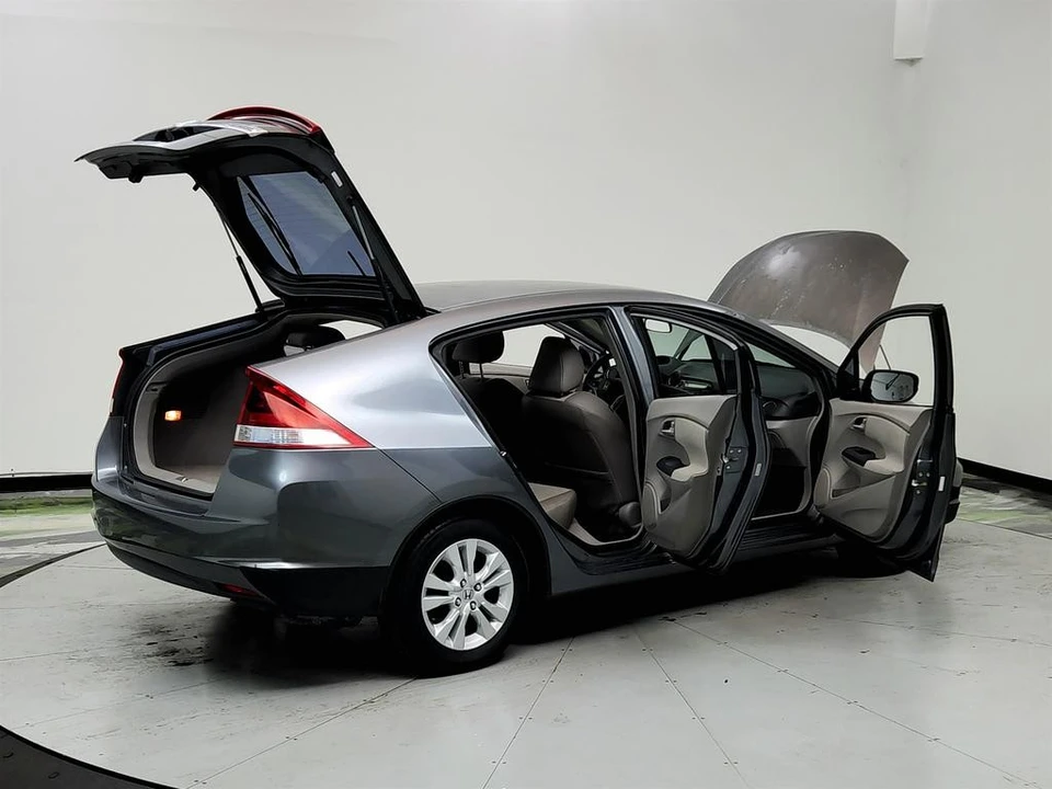 2013 Honda Insight 2nd Gen - Image 11 of 12