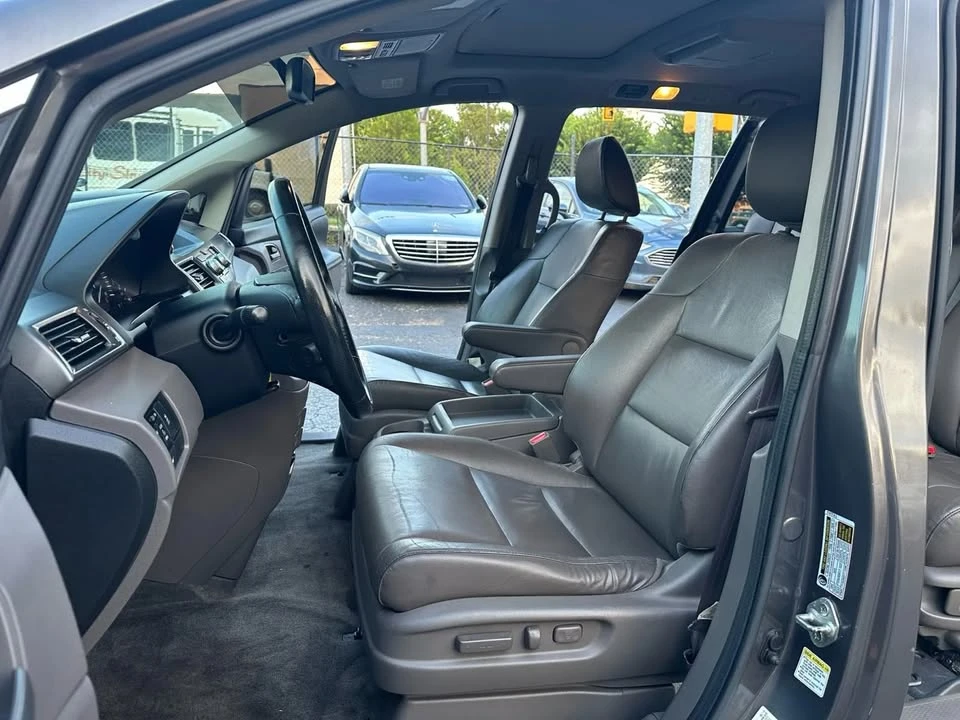2013 Honda Odyssey - Image 11 of 20