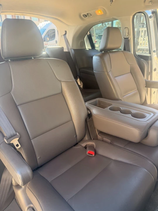 2013 Honda Odyssey - Image 13 of 16