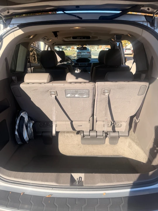 2013 Honda Odyssey - Image 15 of 16