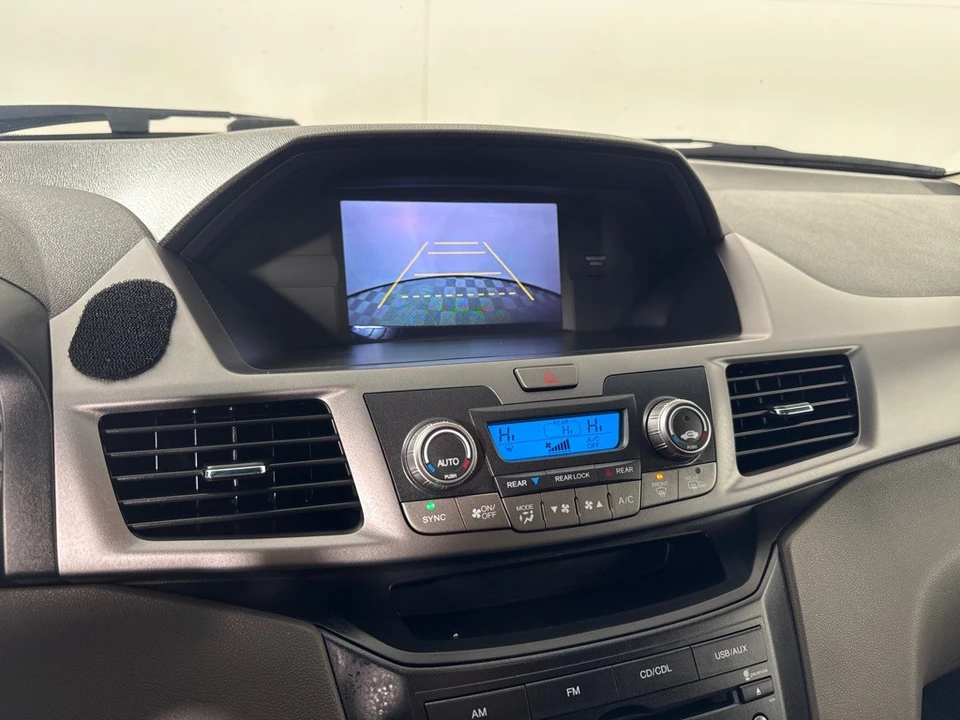 2013 Honda Odyssey - Image 19 of 21