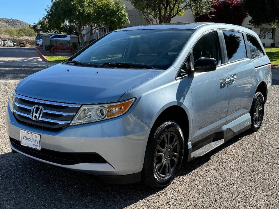 2013 Honda Odyssey - Image 13 of 15