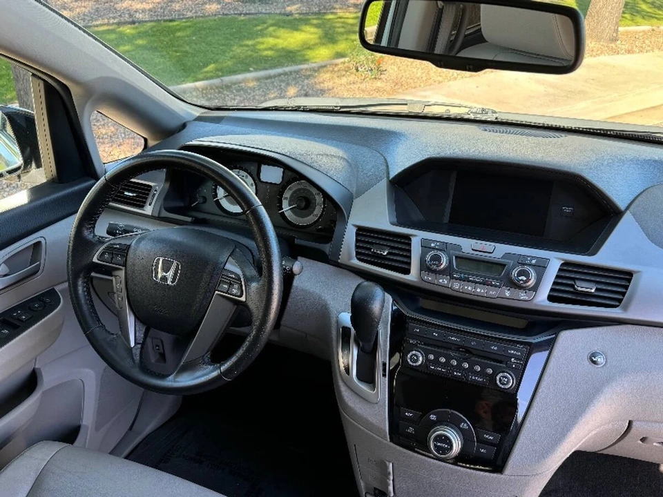 2013 Honda Odyssey - Image 4 of 15