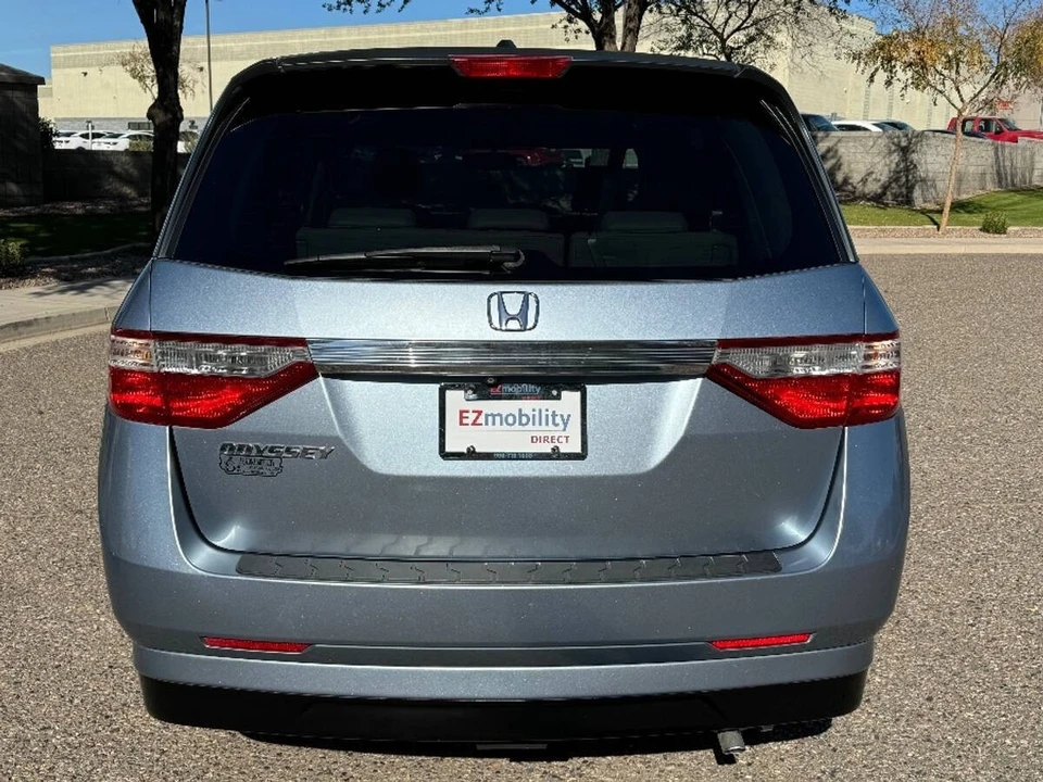 2013 Honda Odyssey - Image 14 of 15