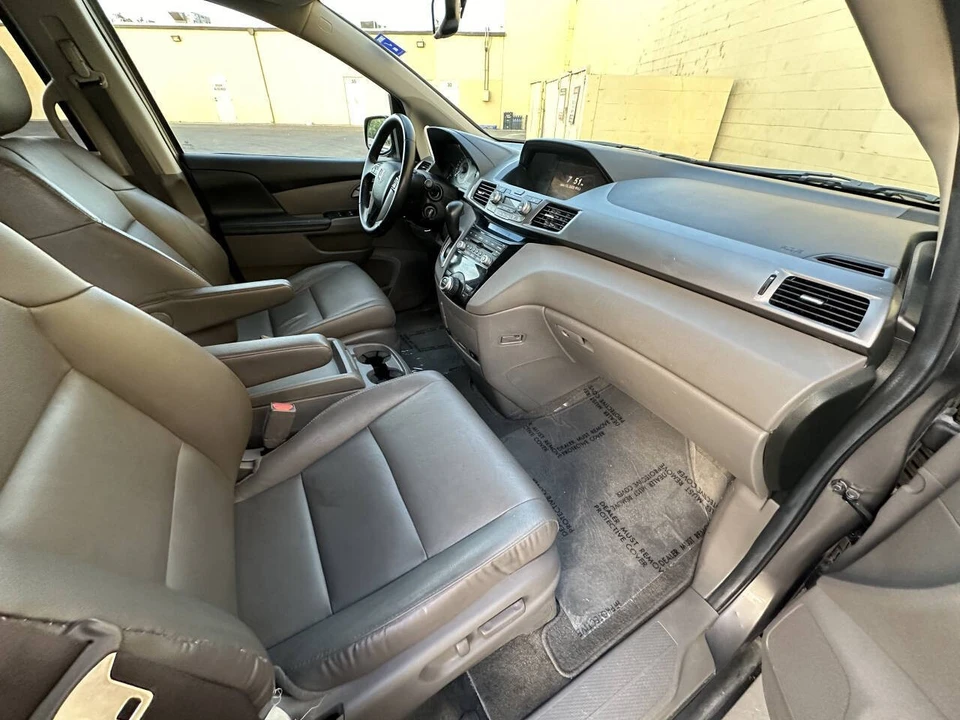 2013 Honda Odyssey - Image 10 of 14