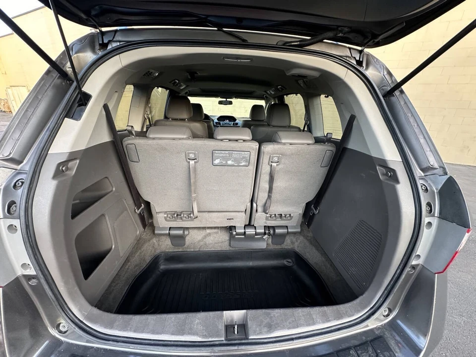 2013 Honda Odyssey - Image 9 of 14