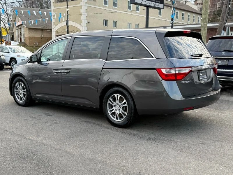 2013 Honda Odyssey - Image 5 of 12