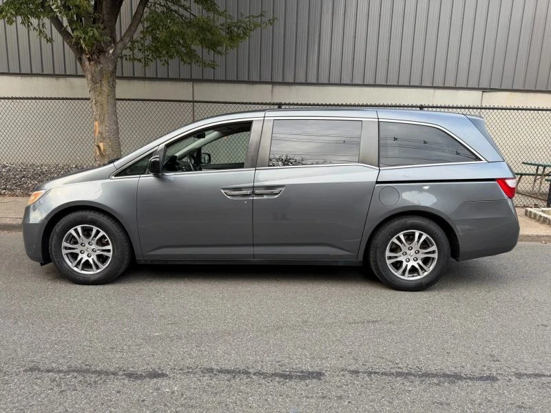 2013 Honda Odyssey - Image 4 of 12