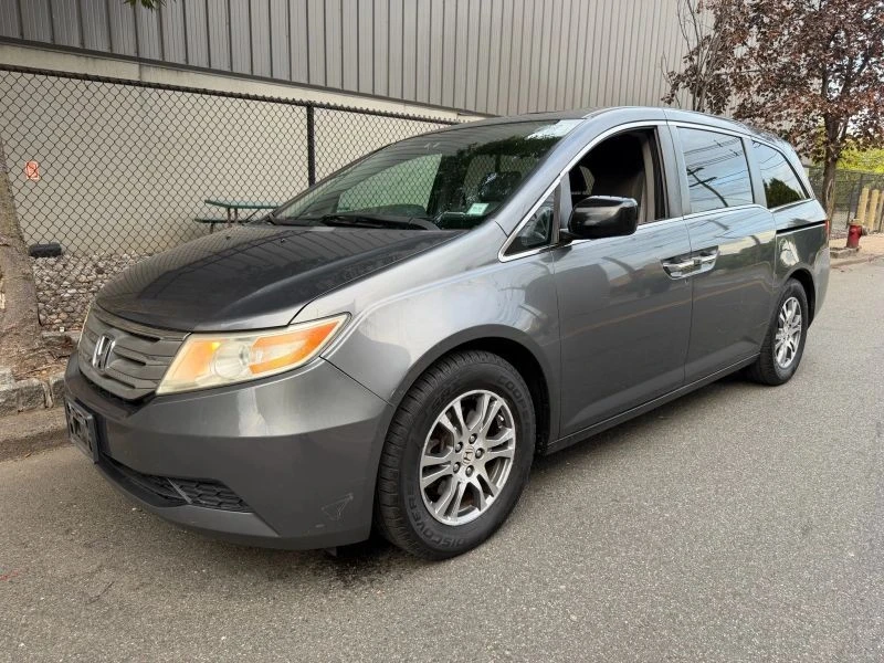 2013 Honda Odyssey - Image 3 of 12