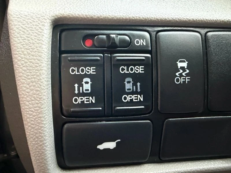 2013 Honda Odyssey - Image 12 of 12