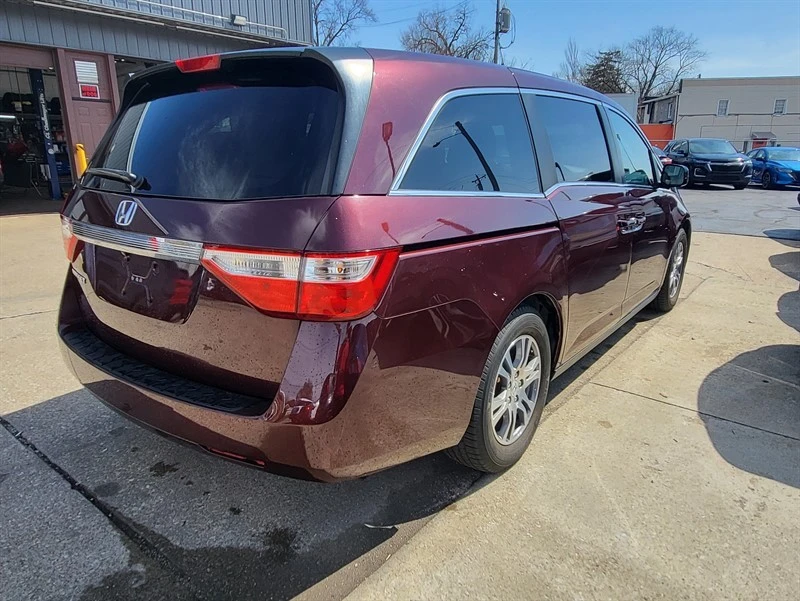 2013 Honda Odyssey - Image 7 of 15