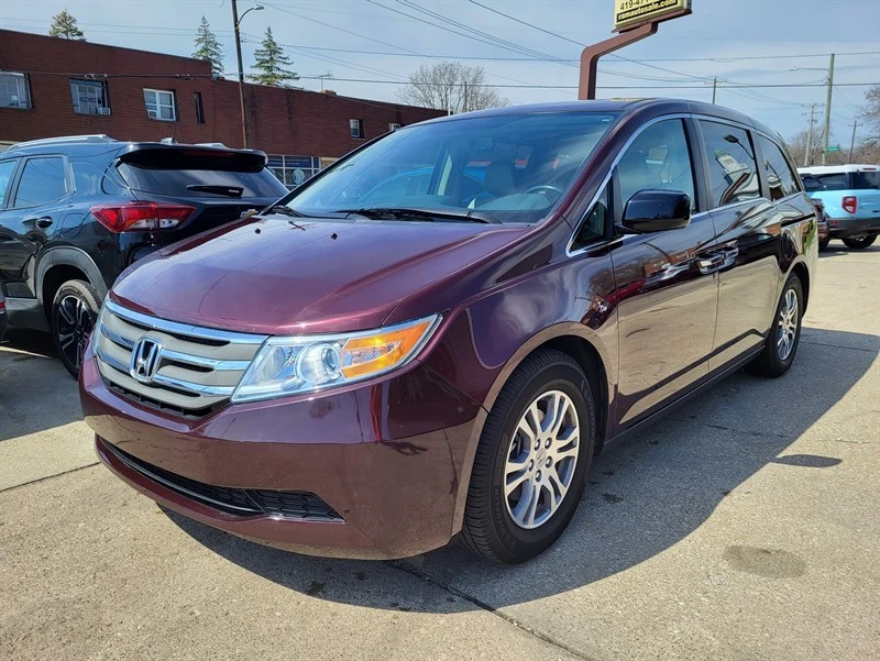2013 Honda Odyssey - Image 3 of 15