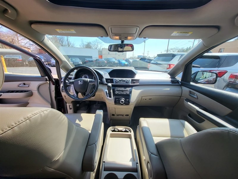 2013 Honda Odyssey - Image 12 of 15