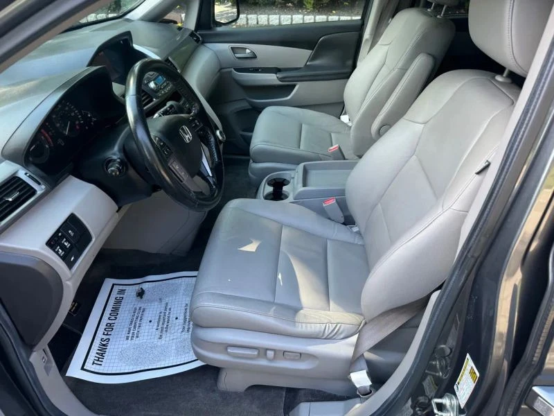 2013 Honda Odyssey - Image 11 of 12