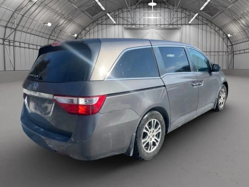 2013 Honda Odyssey - Image 5 of 9