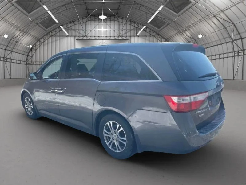 2013 Honda Odyssey - Image 6 of 9
