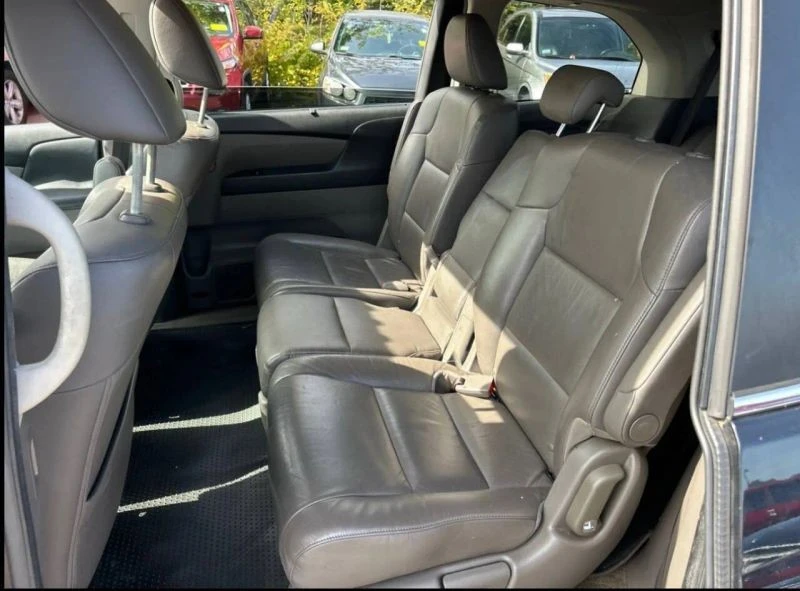 2013 Honda Odyssey - Image 8 of 9