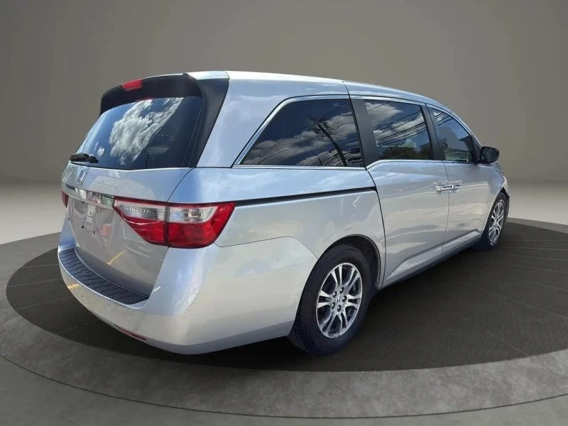 2013 Honda Odyssey - Image 3 of 12