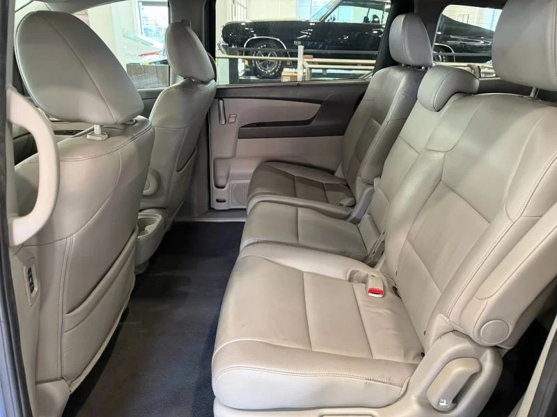 2013 Honda Odyssey - Image 9 of 12