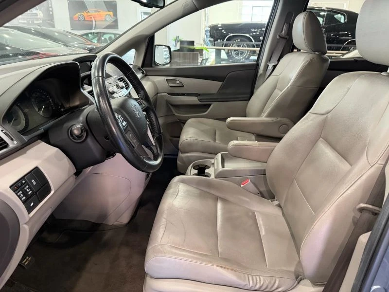 2013 Honda Odyssey - Image 8 of 12