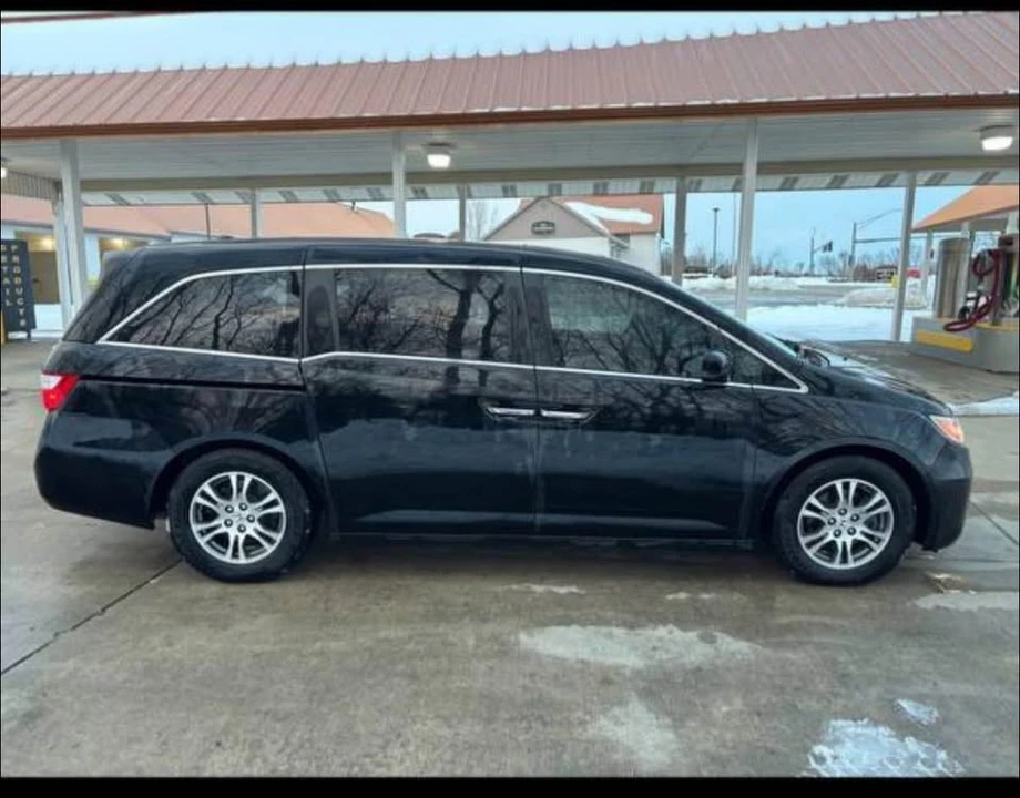2013 Honda Odyssey - Image 3 of 8