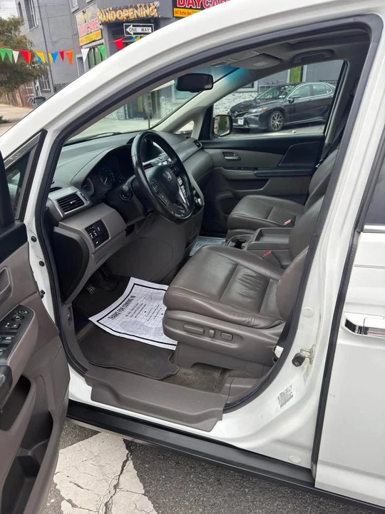 2013 Honda Odyssey - Image 4 of 15