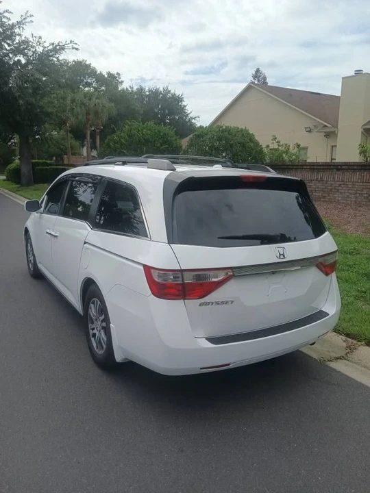 2013 Honda Odyssey - Image 3 of 18