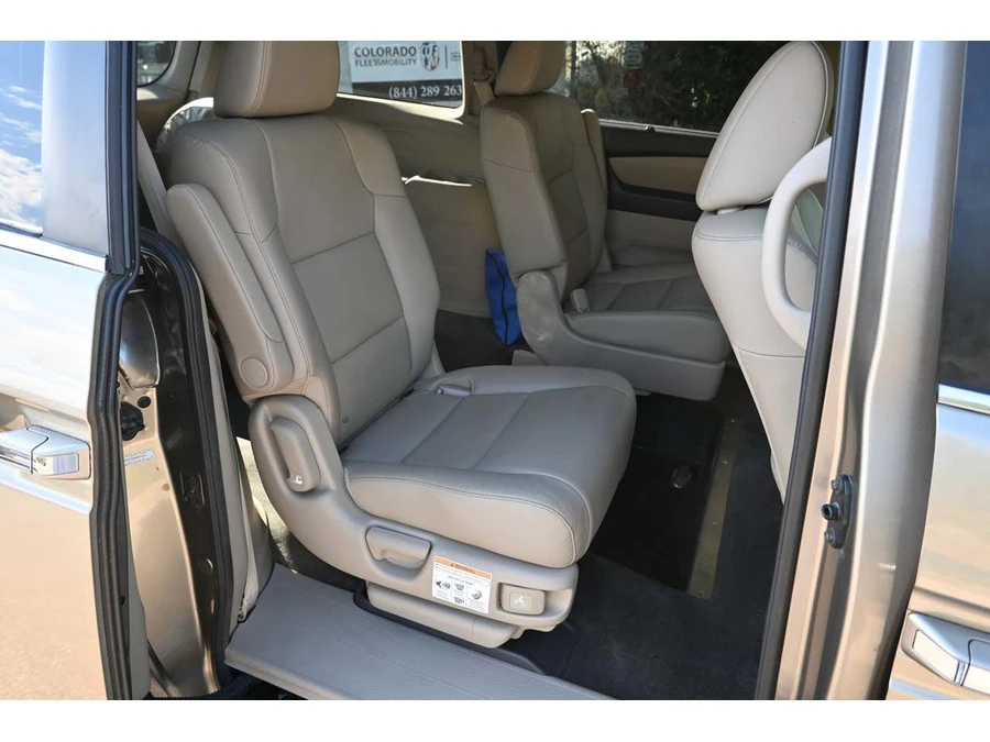 2013 Honda Odyssey - Image 17 of 21