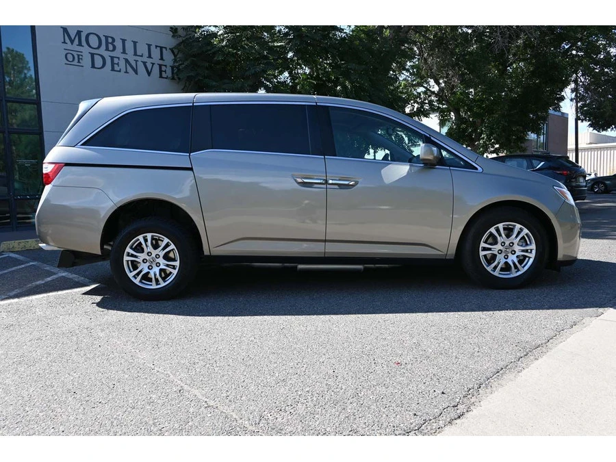 2013 Honda Odyssey - Image 5 of 21