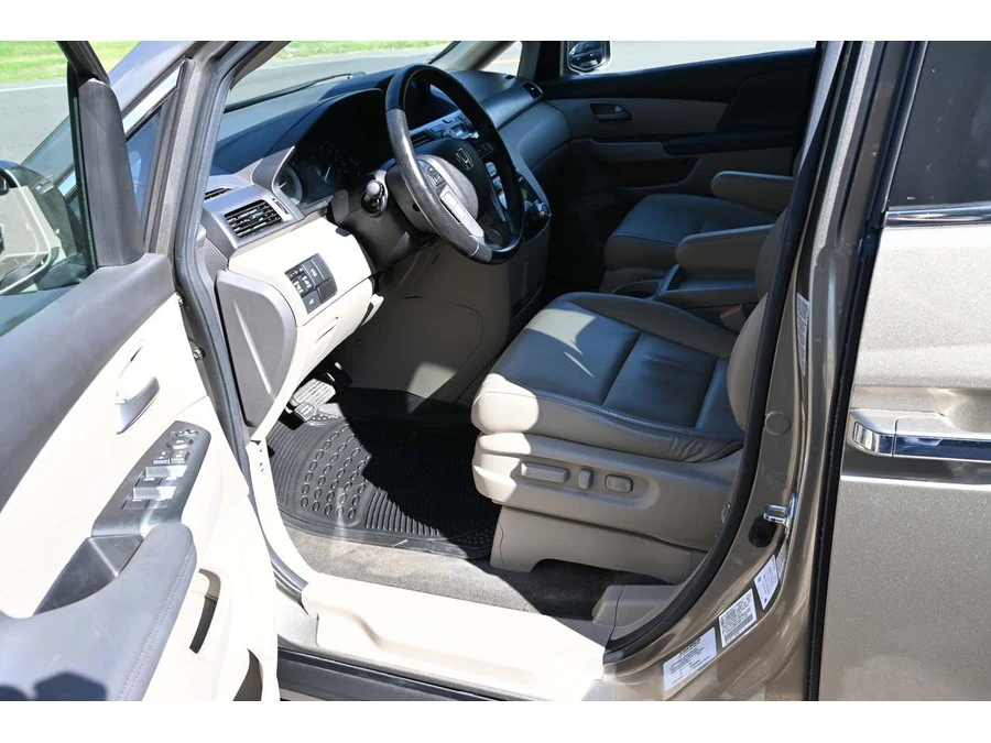2013 Honda Odyssey - Image 13 of 21