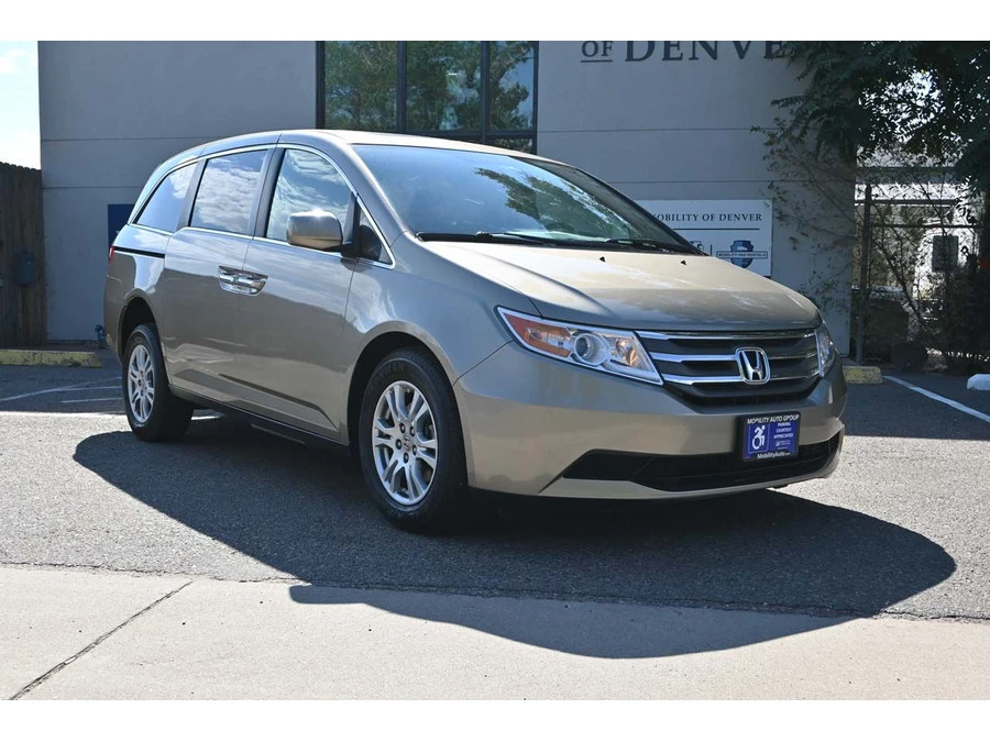 2013 Honda Odyssey - Image 3 of 21