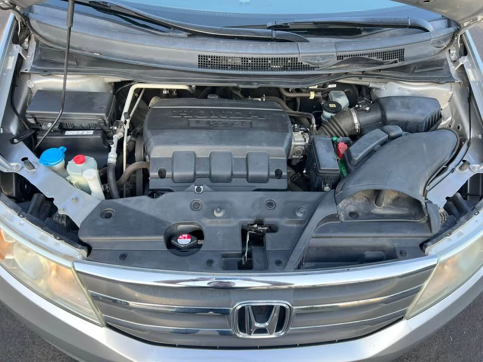 2013 Honda Odyssey - Image 4 of 9