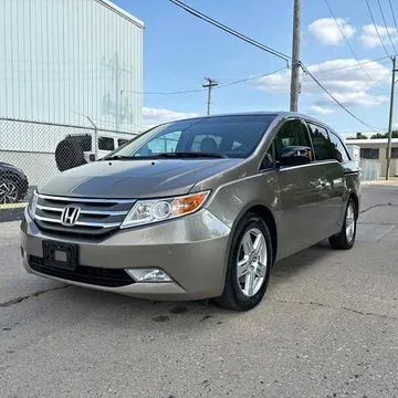 2013 Honda Odyssey EX-L w/Navigation & RES Minivan 4D