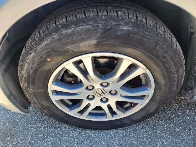 2013 Honda Odyssey - Image 16 of 21