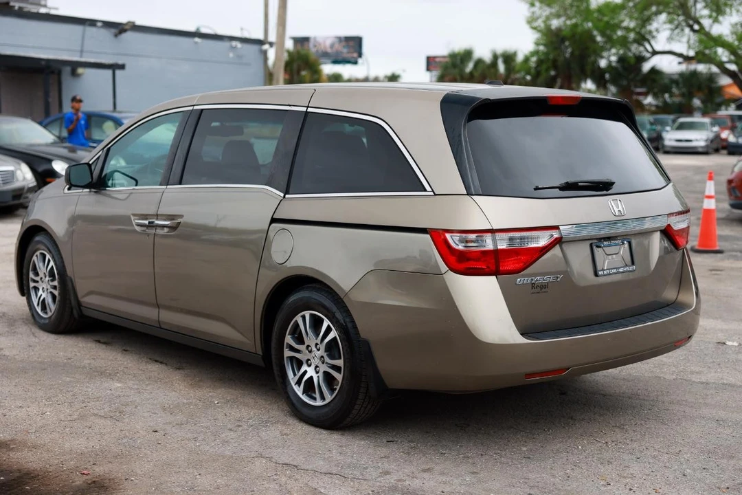 2013 Honda Odyssey - Image 5 of 21