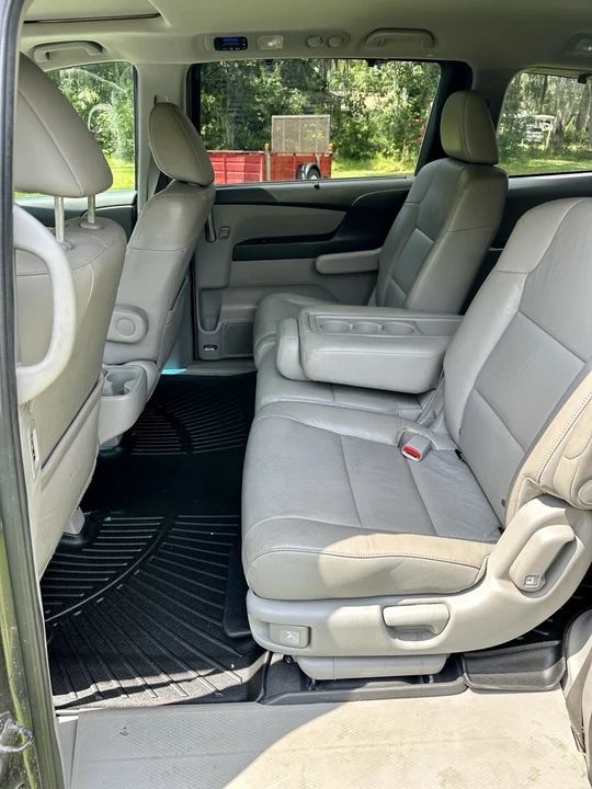 2013 Honda Odyssey - Image 10 of 21