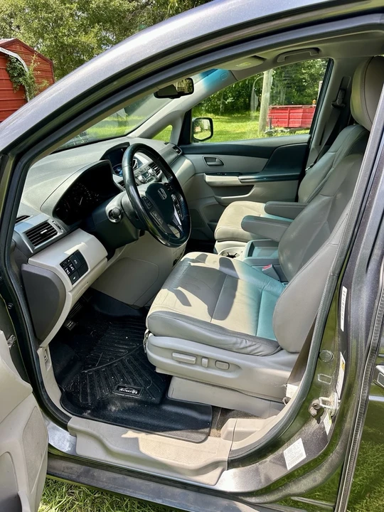 2013 Honda Odyssey - Image 9 of 21