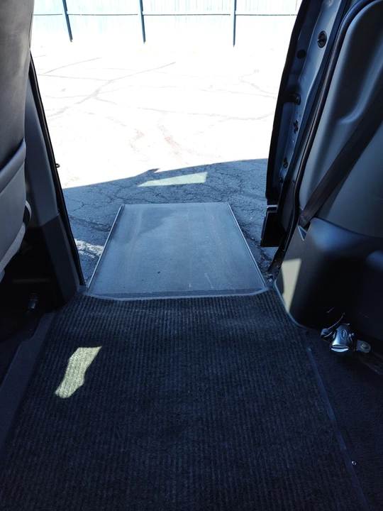2013 Honda Odyssey - Image 20 of 21