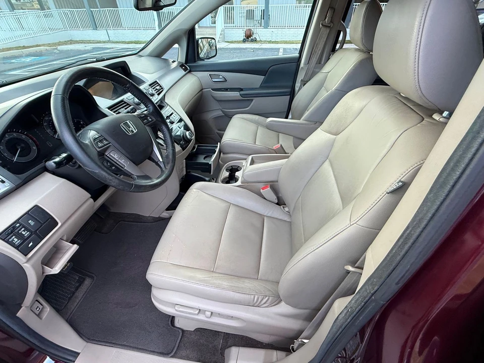 2013 Honda Odyssey - Image 10 of 12