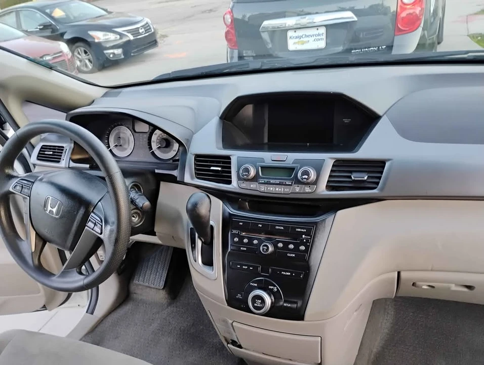 2013 Honda Odyssey - Image 3 of 8
