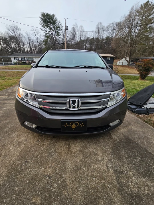 2013 Honda Odyssey - Image 2 of 21