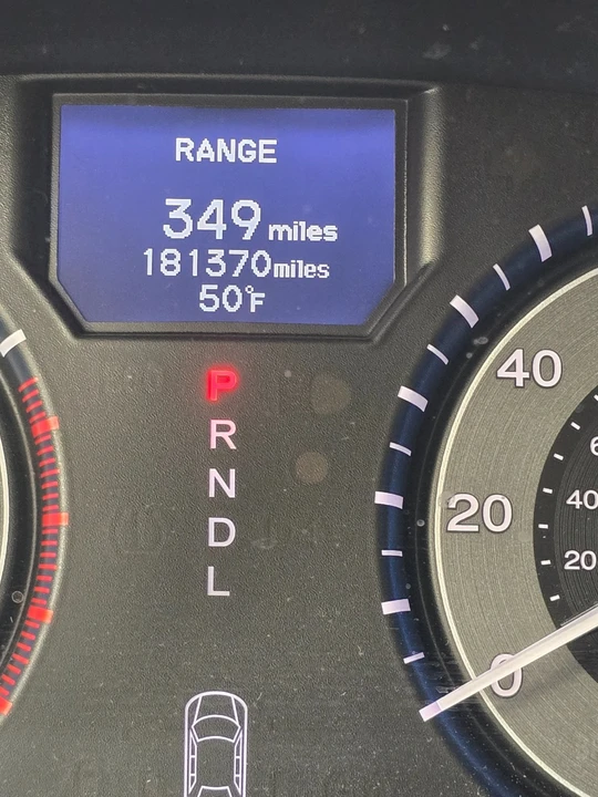 2013 Honda Odyssey - Image 16 of 21