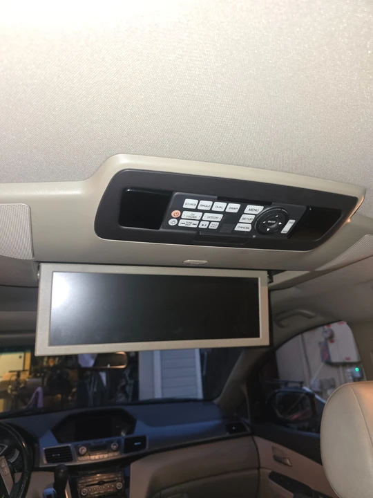 2013 Honda Odyssey - Image 8 of 21