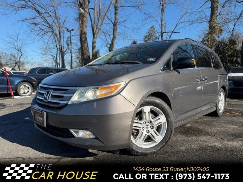 2013 Honda Odyssey - Image 2 of 12