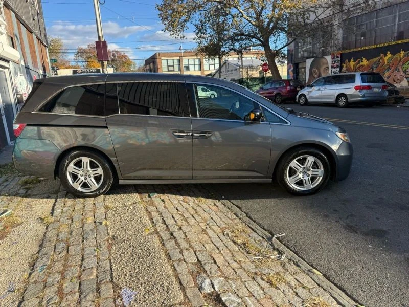 2013 Honda Odyssey - Image 5 of 12