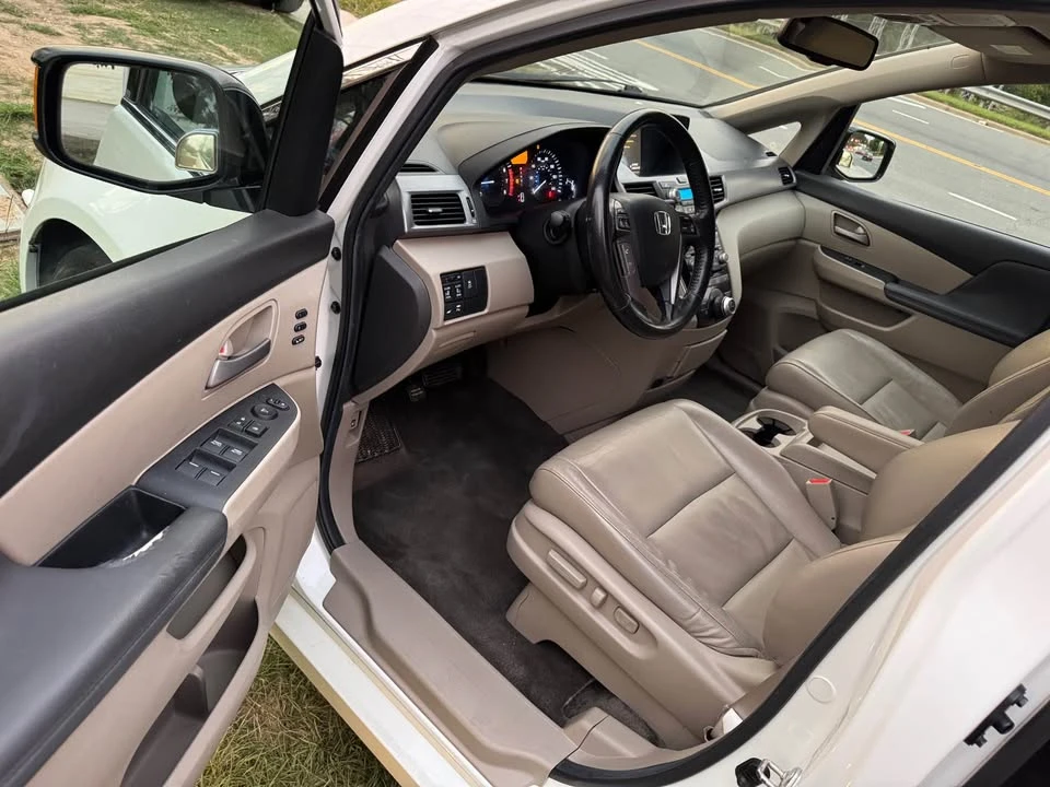 2013 Honda Odyssey - Image 5 of 13