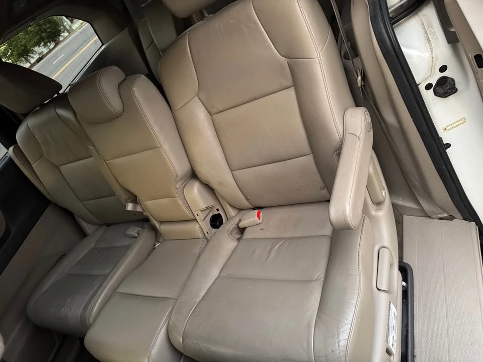 2013 Honda Odyssey - Image 9 of 13